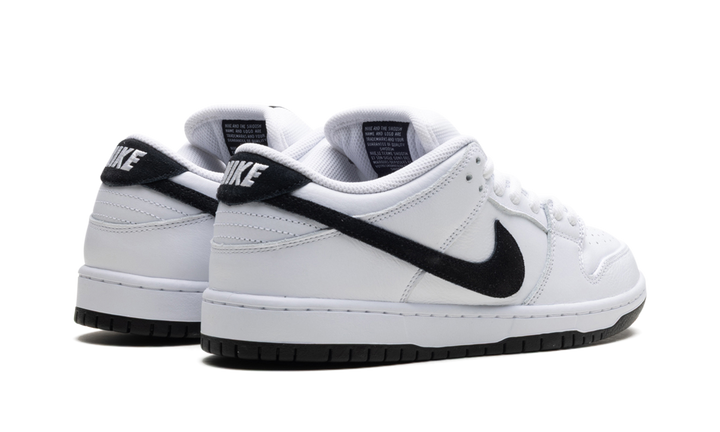NIKE SB DUNK LOW WHITE BLACK