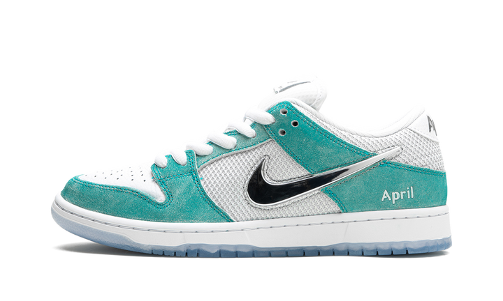 NIKE SB DUNK LOW X APRIL SKATEBOARDS TEAL
