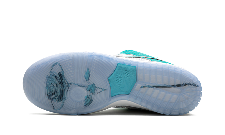 NIKE SB DUNK LOW X APRIL SKATEBOARDS TEAL