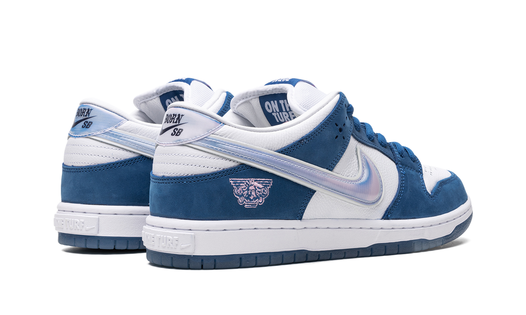 NIKE SB DUNK LOW X BORN X RAISED WHITE BLUE