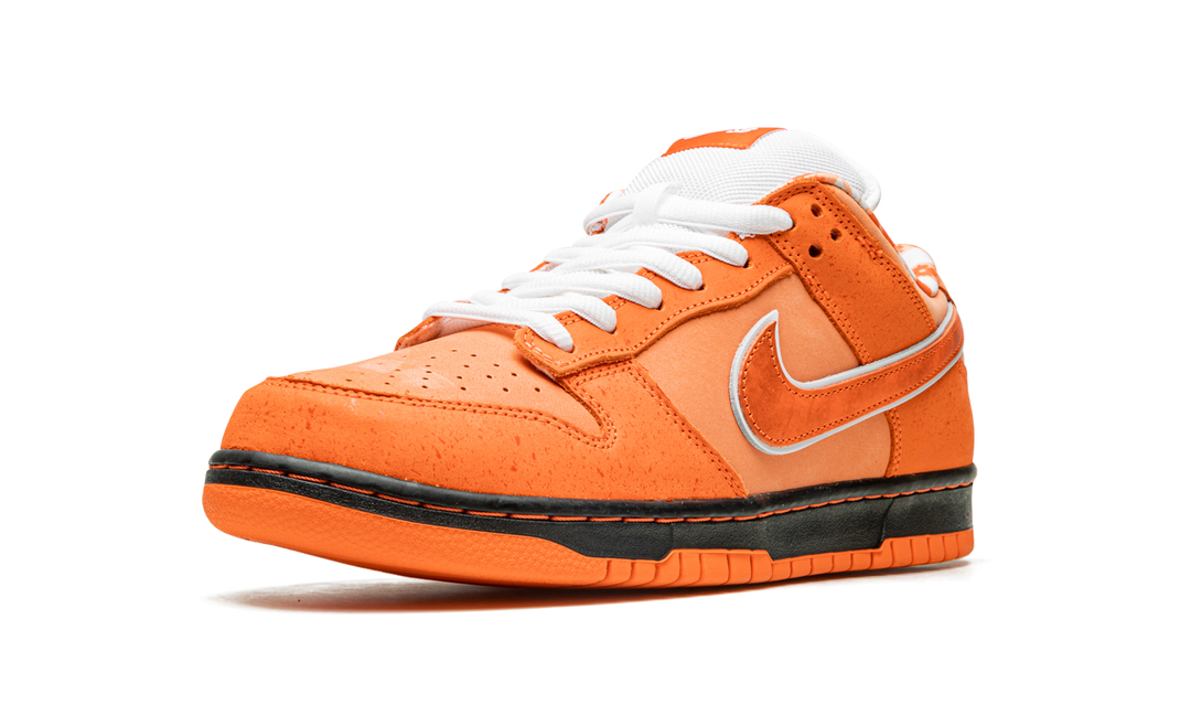 NIKE SB DUNK LOW X CONCEPTS ORANGE LOBSTER — Stock 