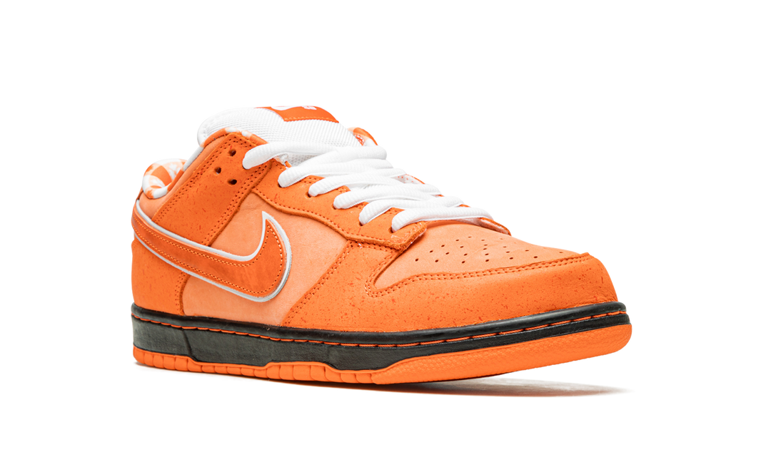 NIKE SB DUNK LOW X CONCEPTS ORANGE LOBSTER — Stock 