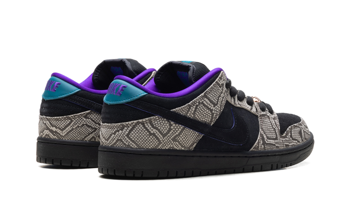 NIKE SB DUNK LOW X DASHAWN JORDAN BRIGHT SPRUCE