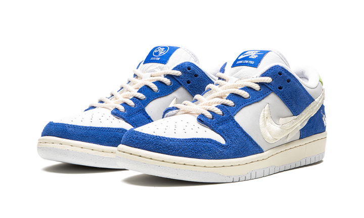 NIKE SB DUNK LOW X FLY STREETWEAR BLUE