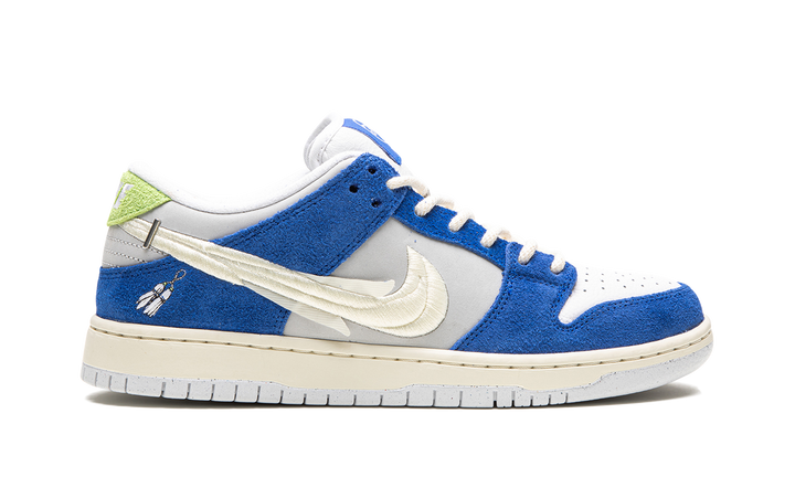 NIKE SB DUNK LOW X FLY STREETWEAR BLUE