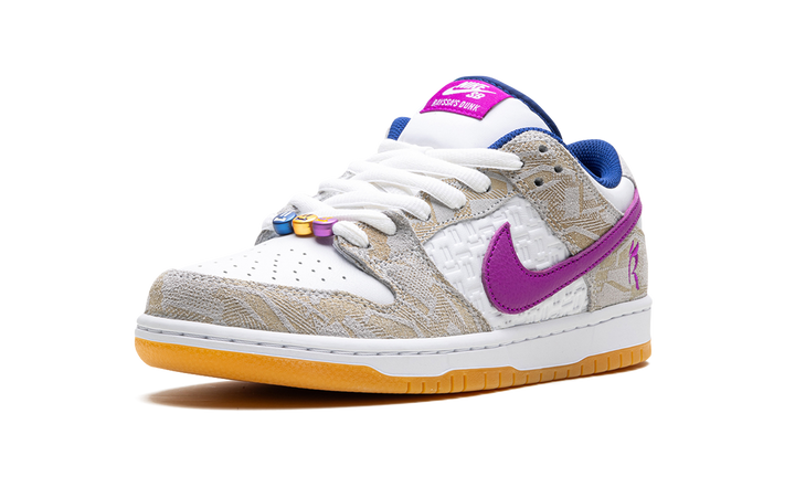 NIKE SB DUNK LOW X RAYSSA LEAL