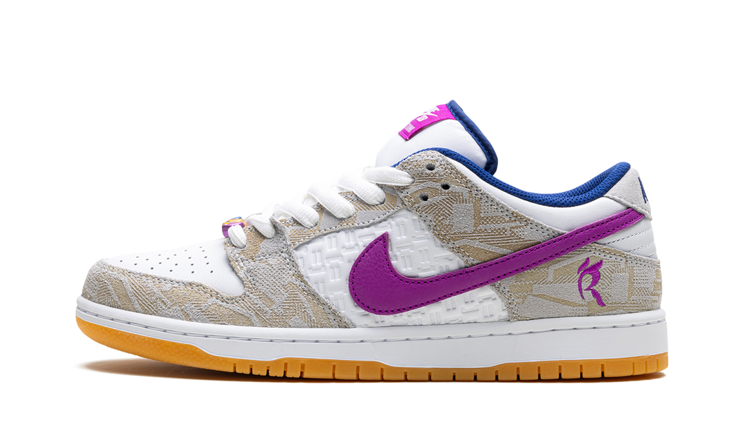 NIKE SB DUNK LOW X RAYSSA LEAL