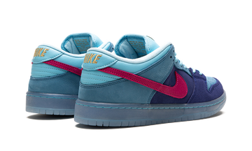 NIKE SB DUNK LOW X RUN THE JEWELS BLUE PINK — Stock