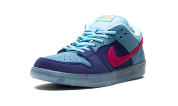 NIKE SB DUNK LOW X RUN THE JEWELS BLUE PINK — Stock