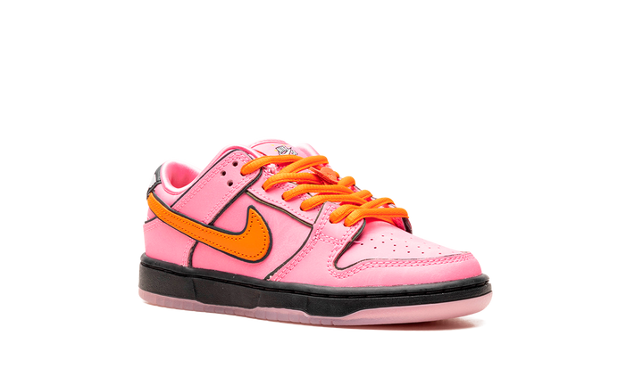 NIKE SB DUNK LOW X THE POWERPUFF GIRLS BLOSSOM PS