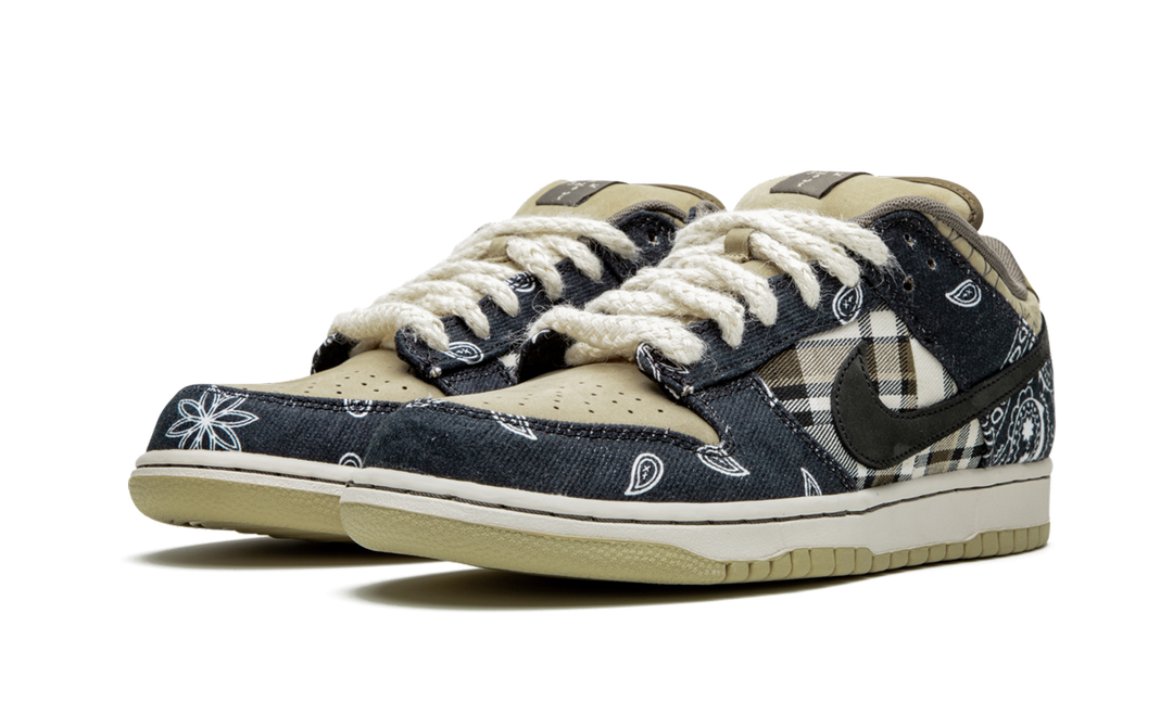NIKE SB DUNK LOW X TRAVIS SCOTT (REGULAR BOX)