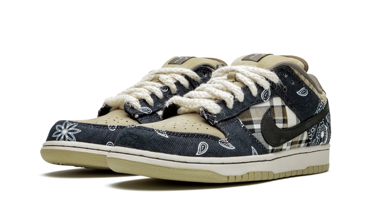 NIKE SB DUNK LOW X TRAVIS SCOTT (REGULAR BOX)