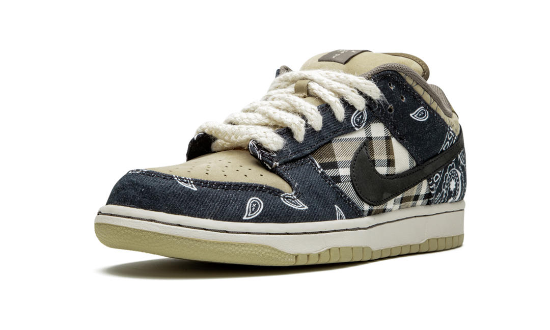 NIKE SB DUNK LOW X TRAVIS SCOTT (REGULAR BOX)