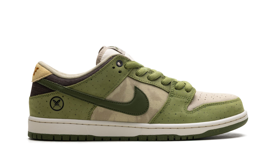 NIKE SB DUNK LOW X YUTO MATCHA