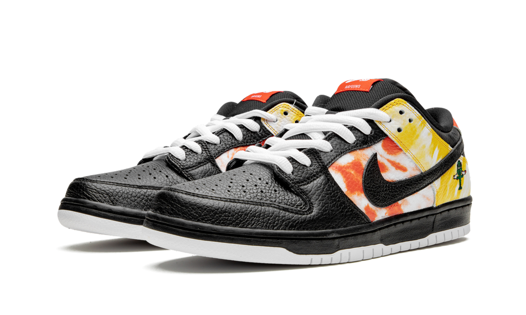 NIKE SB DUNK RAYGUN BLACK TIE-DYE