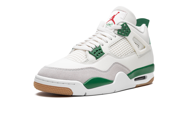 AIR JORDAN 4 RETRO X NIKE SB &