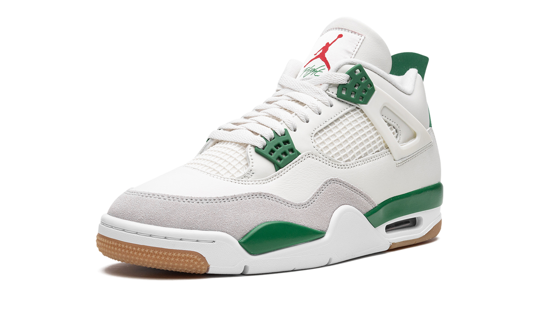 AIR JORDAN 4 RETRO X NIKE SB &