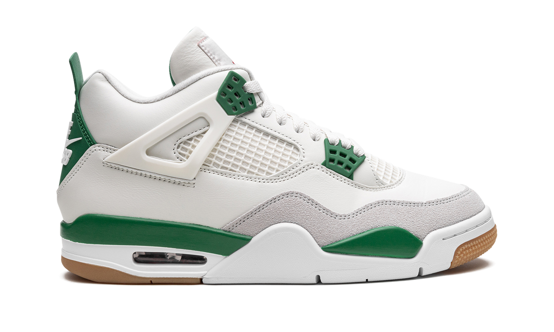 AIR JORDAN 4 RETRO X NIKE SB &