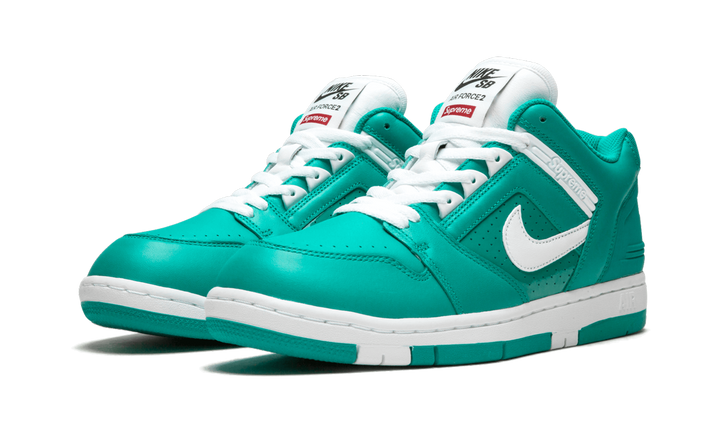 NIKE SB X SUPREME AIR FORCE 2 LOW BLUE
