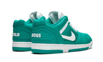 NIKE SB X SUPREME AIR FORCE 2 LOW BLUE — Stock