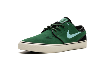 NIKE SB ZOOM JANOSKI OG+ GORGE — Stock