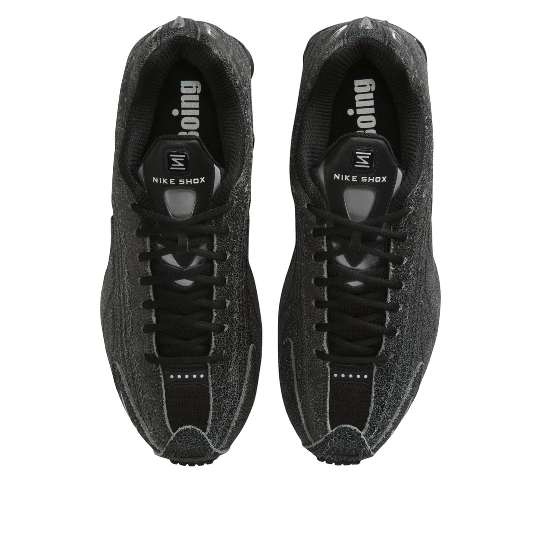 NIKE SHOX R4 BLACK DISTRESSED LEATHER