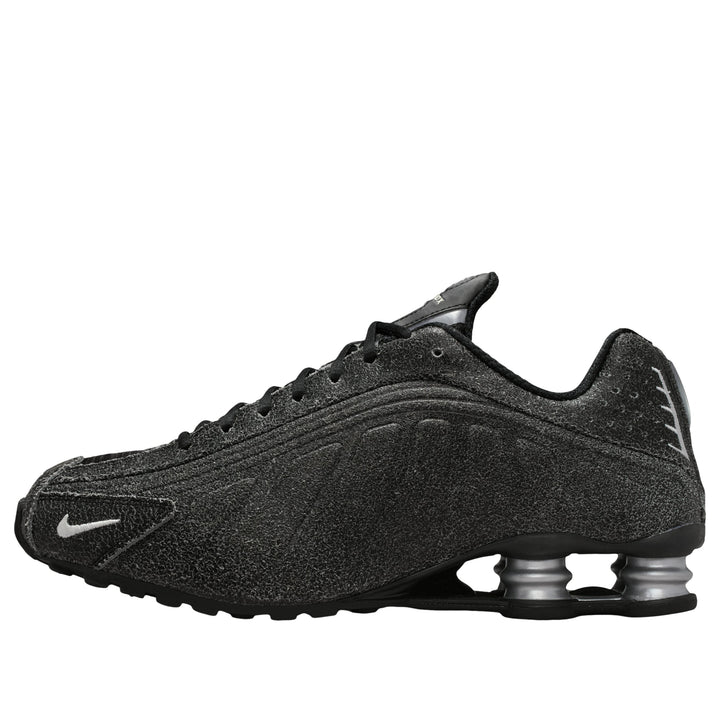 NIKE SHOX R4 BLACK DISTRESSED LEATHER