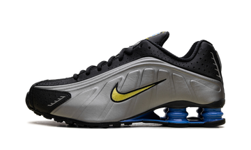 NIKE SHOX R4 BRAZIL — Stock