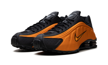 NIKE SHOX R4 BRIGHT CERAMIC — Stock