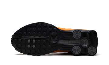 NIKE SHOX R4 BRIGHT CERAMIC — Stock