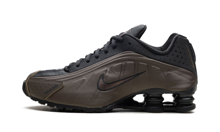 NIKE SHOX R4 IRONSTONE OFF NOIR WOMENS
