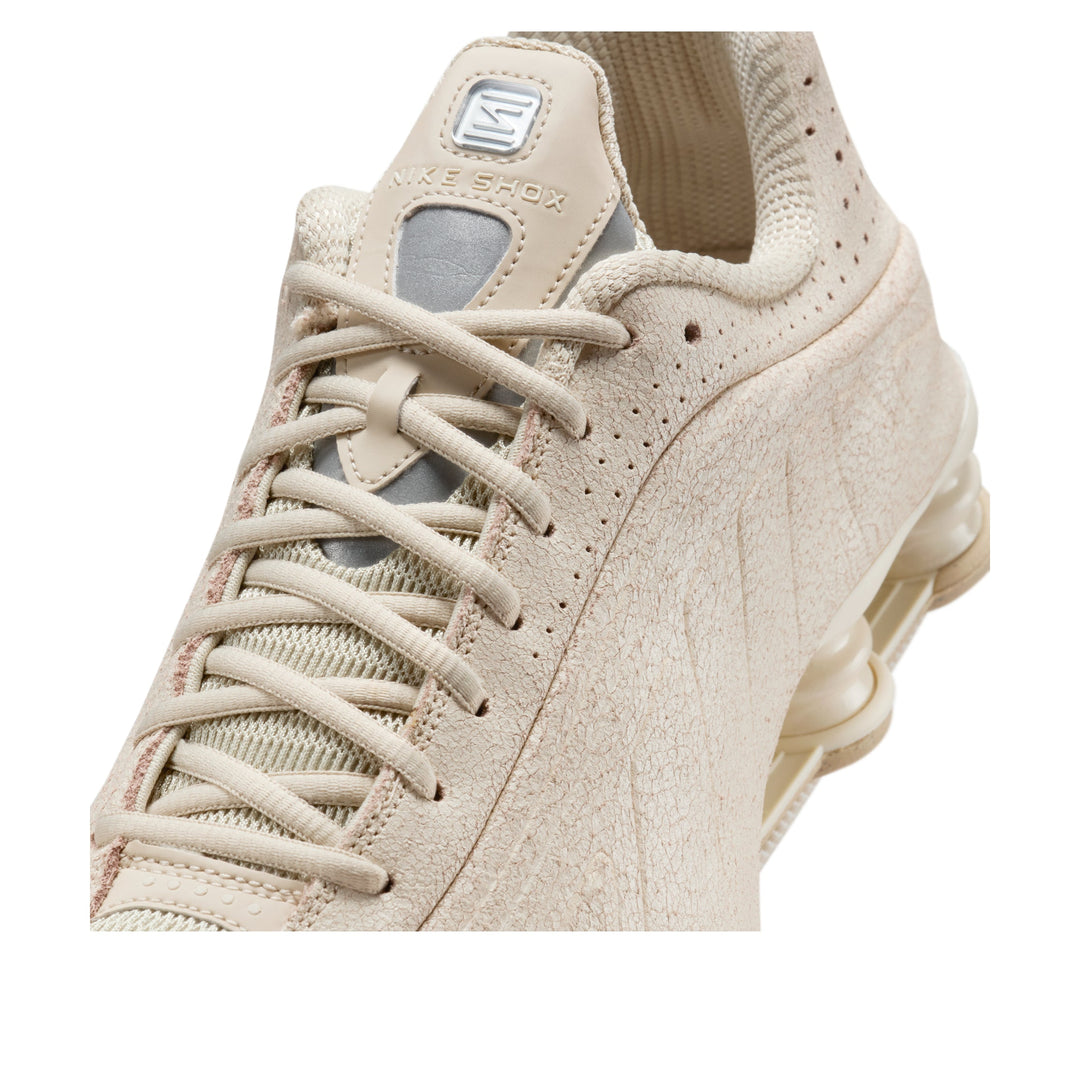 NIKE SHOX R4 NATURAL DISTRESSED LEATHER