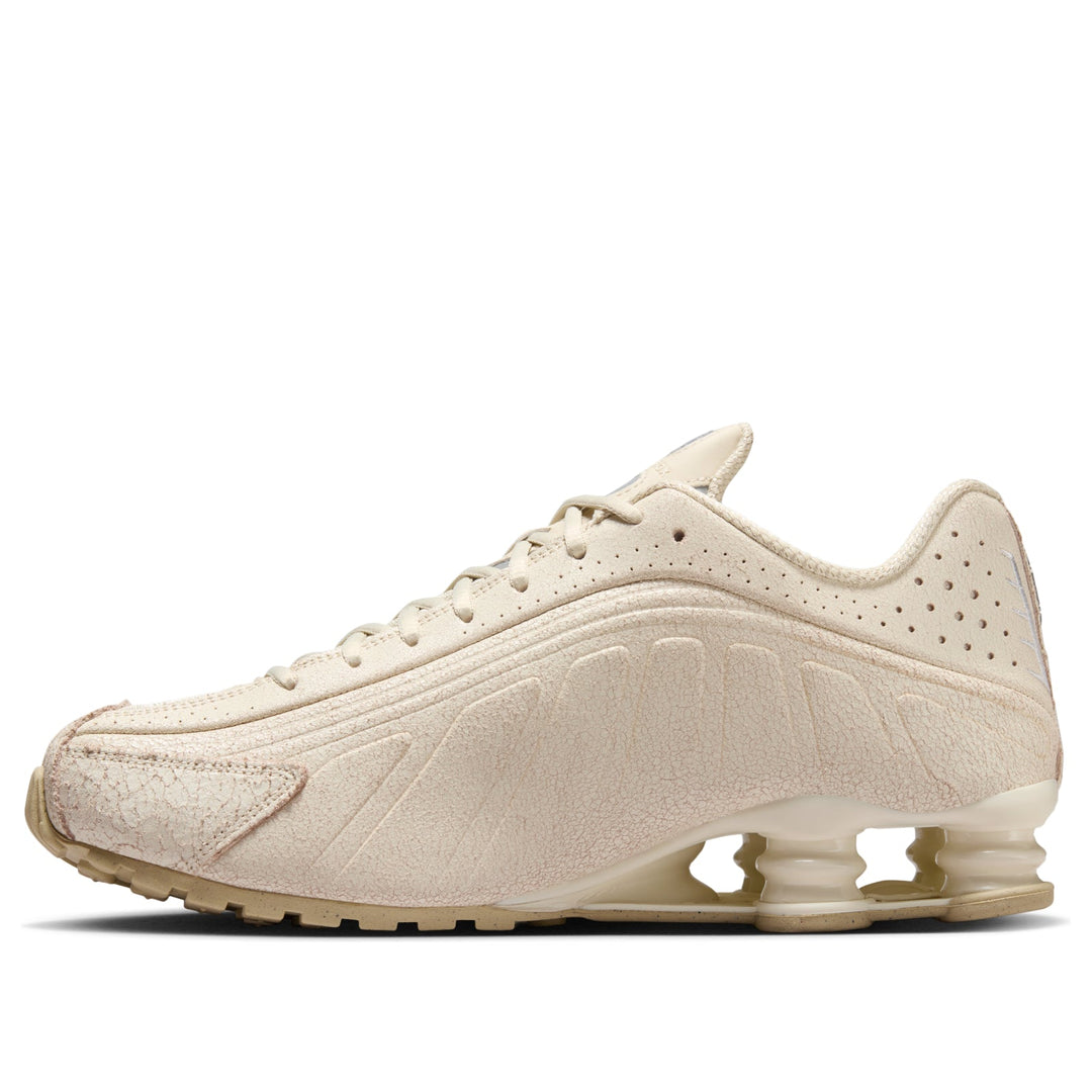 NIKE SHOX R4 NATURAL DISTRESSED LEATHER