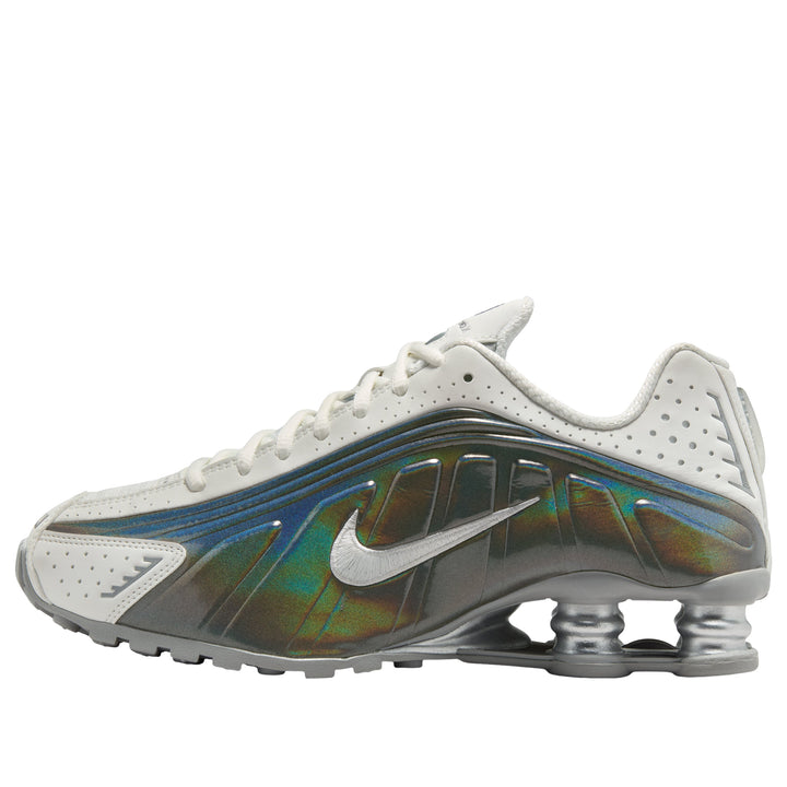 NIKE SHOX R4 WHITE IRIDESCENT WOMENS
