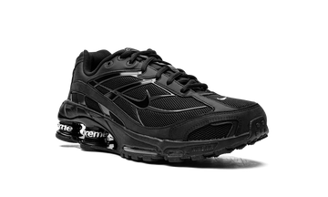 NIKE SHOX RIDE 2 SP X SUPREME BLACK — Stock