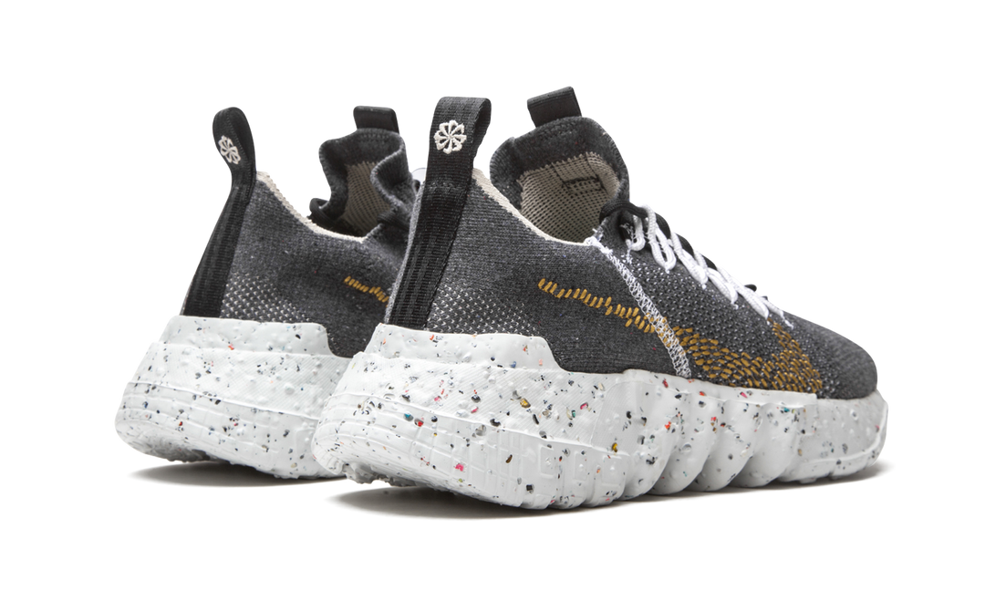 NIKE SPACE HIPPIE 01 BLACK WHEAT