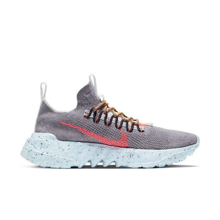 NIKE SPACE HIPPIE 01 VAST GREY HYPER CRIMSON
