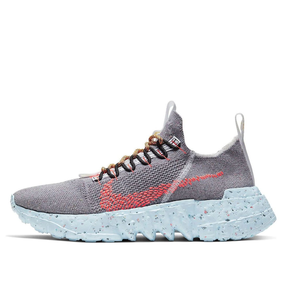 NIKE SPACE HIPPIE 01 VAST GREY HYPER CRIMSON