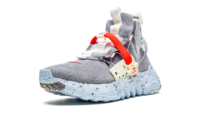NIKE SPACE HIPPIE 03 VAST GREY HYPER CRIMSON