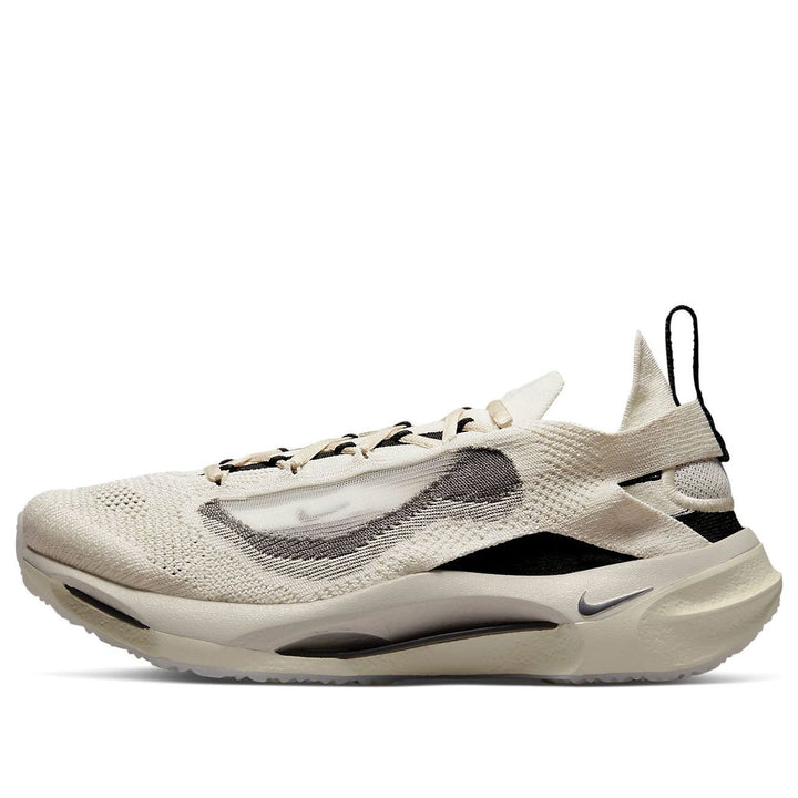 NIKE SPARK FLYKNIT SAIL BLACK