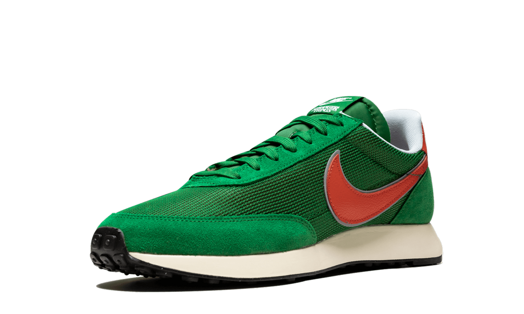 NIKE TAILWIND 79 X STRANGER THINGS HAWKINS HIGH SCHOOL