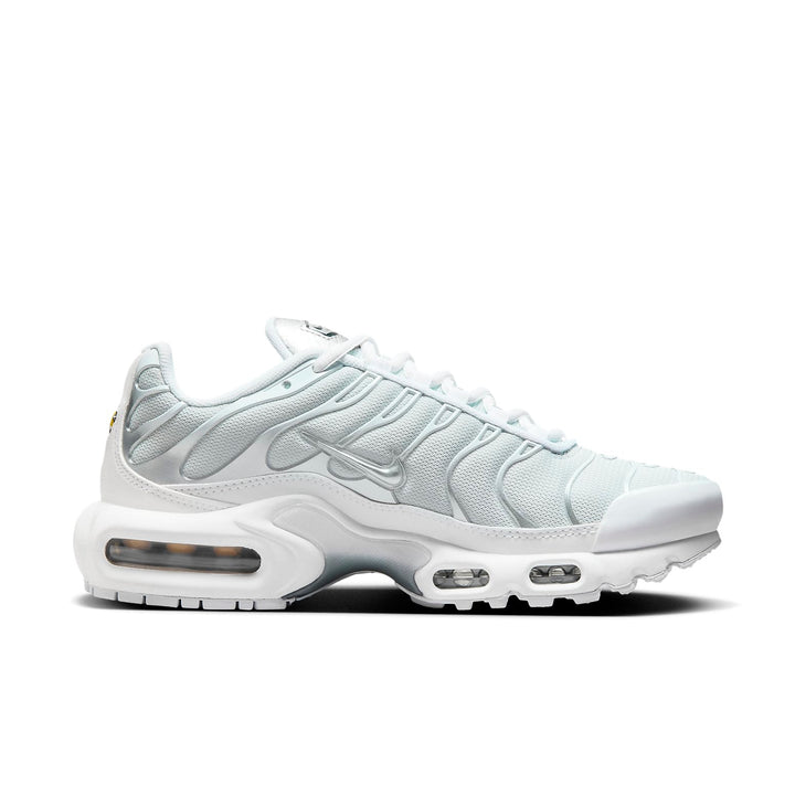 NIKE TN AIR MAX PLUS WHITE METALLIC SILVER WOMENS