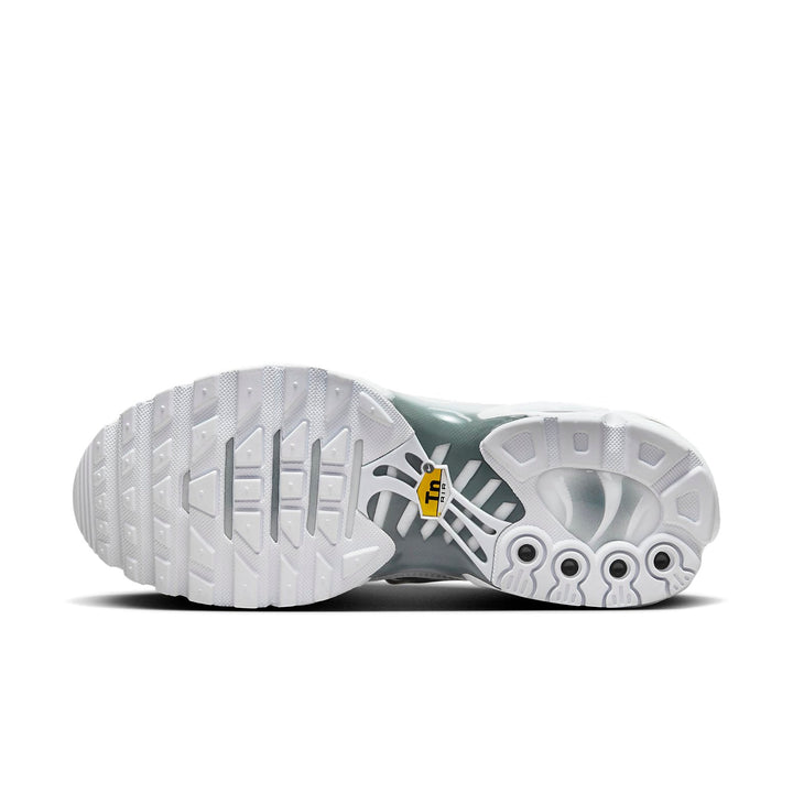 NIKE TN AIR MAX PLUS WHITE METALLIC SILVER WOMENS