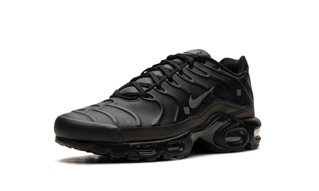 NIKE TN AIR MAX PLUS X A-COLD-WALL* BLACK