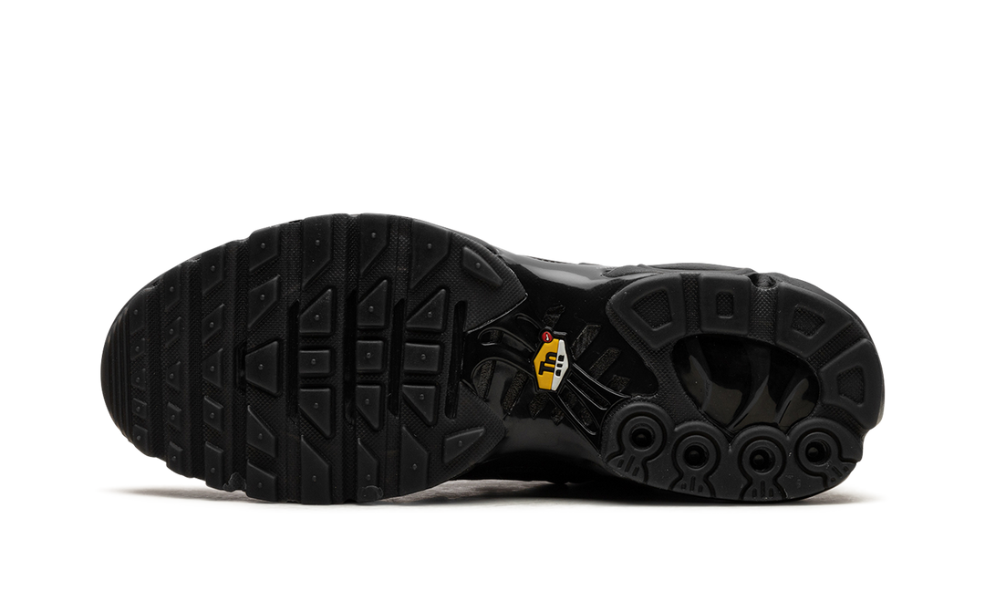 NIKE TN AIR MAX PLUS X A-COLD-WALL* BLACK