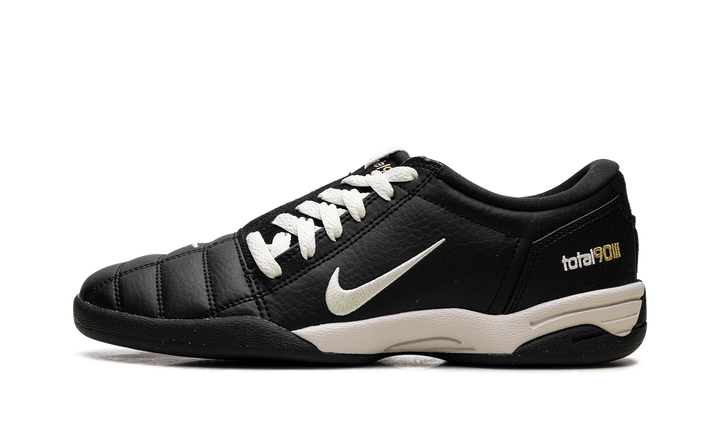 NIKE TOTAL 90 3 BLACK COCONUT MILK