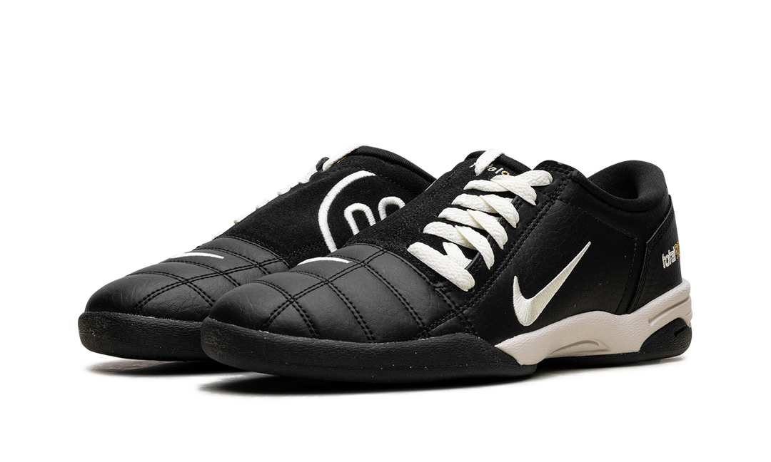 NIKE TOTAL 90 3 BLACK COCONUT MILK