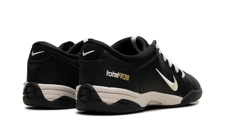 NIKE TOTAL 90 3 BLACK COCONUT MILK