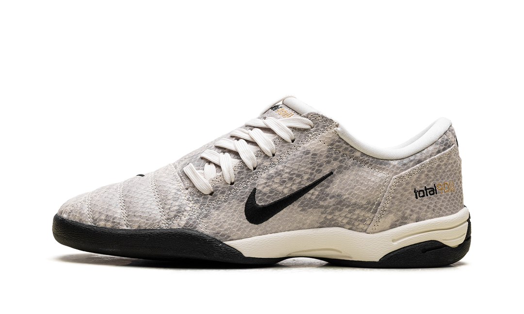 NIKE TOTAL 90 3 SE PALE IVORY SNAKESKIN WOMENS — Stock 