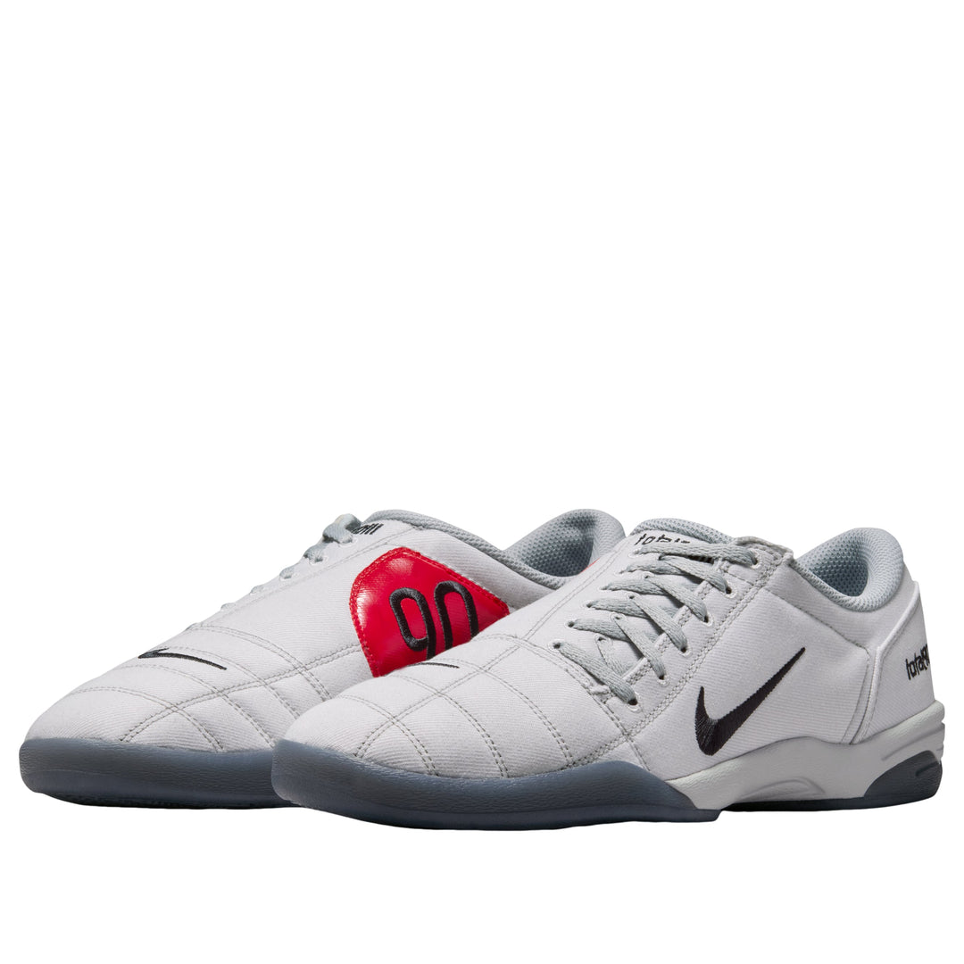 NIKE TOTAL 90 PREMIUM LIGHT SMOKE GREY UNIVERSITY RED